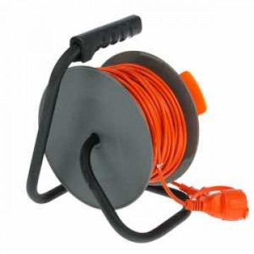 Удлинитель сетевой Profitec катушка ST 1вх 27м с/з ПВС 3*0,75 10A IP44 / YL-6023-30M(0,75)